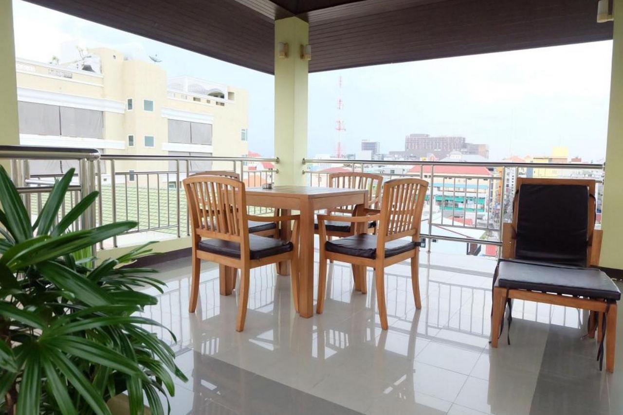 Oyo 1097 Thep Apartment Pattaya Exterior foto